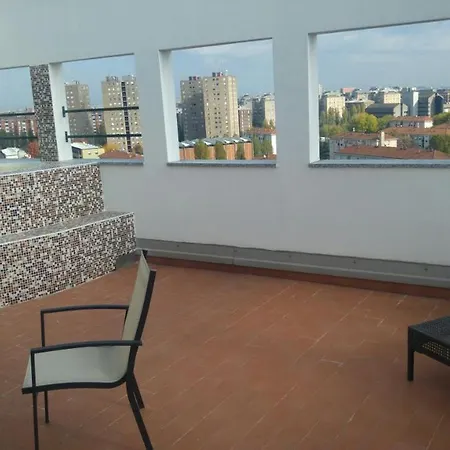 - Doppia Con Bagno Privato In Stupendo Attico Con Vista Mozzafiato Couette-café