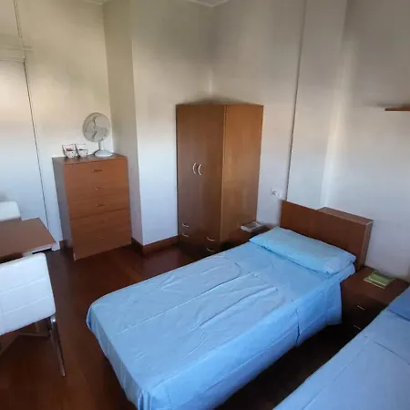 - Doppia Con Bagno Privato In Stupendo Attico Con Vista Mozzafiato Mediolan